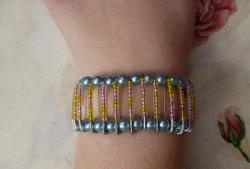 Pin-armband