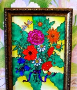 stained glass picture na may bouquet ng mga bulaklak