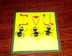 بطاقة بريدية مع النمل