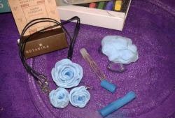 Creating a scented rose jewelry set