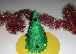 Sapin de Noël en papier moelleux