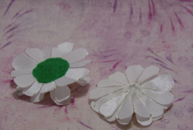 Headband with wildflowers