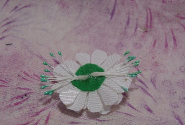 Headband with wildflowers