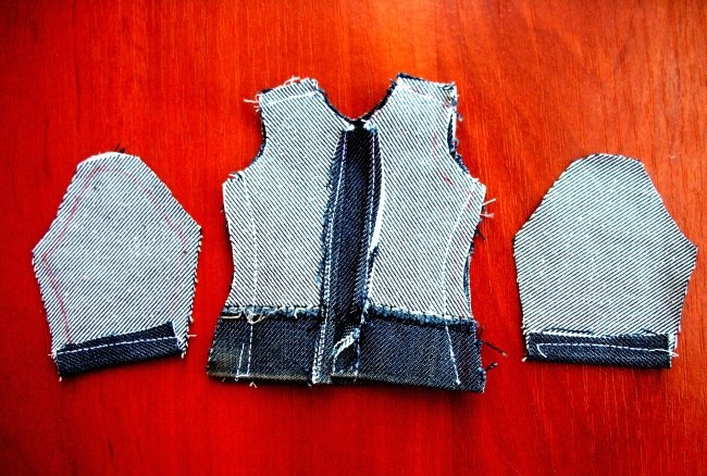 Ubranka dla lalki wykonane ze starych jeansów