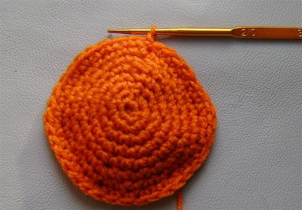 Comment crocheter une couette pour un nouveau-né