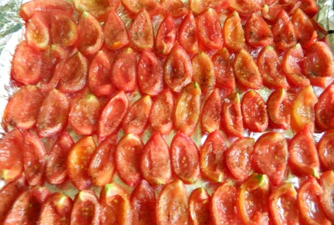 Soltorkade tomater för vintern