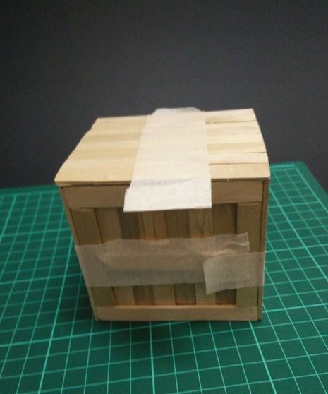 Caja de palitos de paleta en miniatura