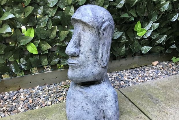 Trädgårdsfigurer – Moai