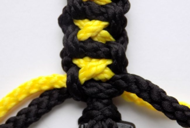 How to weave an X bracelet from cords