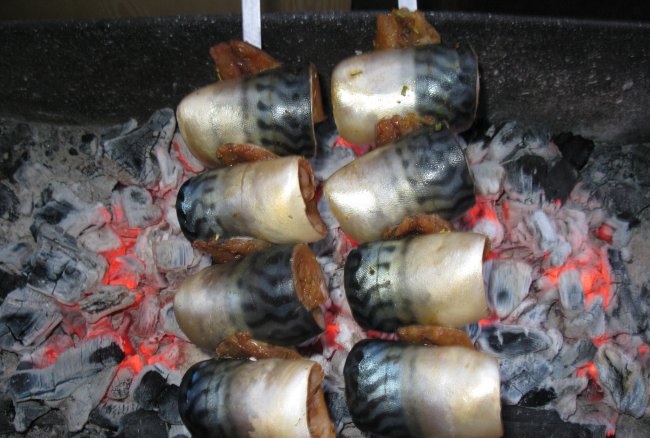 Mackerel rolls on the grill