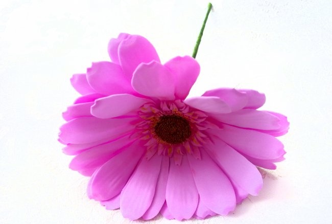 Roze gerbera van foamiran