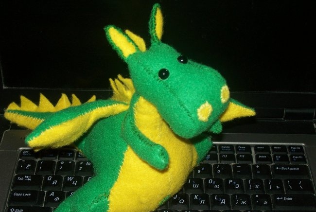 How to sew a dragon from felt