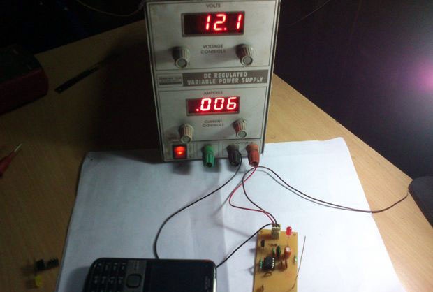 Simple mobile signal detector circuit