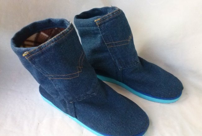 Boots en jean avec polaire