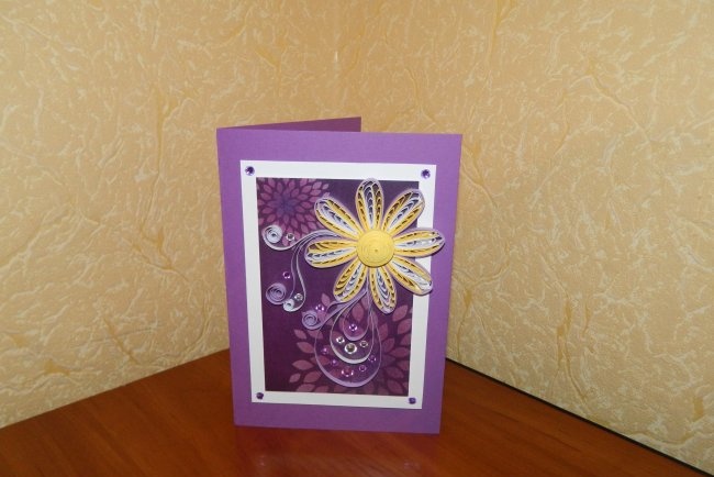 Ansichtkaart met quilling-techniek “Volume Flower”