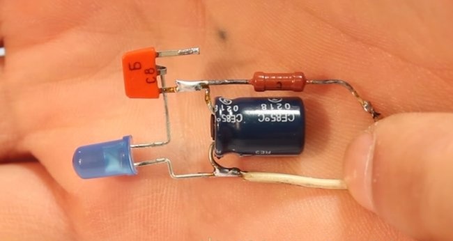 En simpel blinker på en transistor