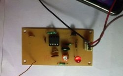 Simpleng mobile signal detector circuit