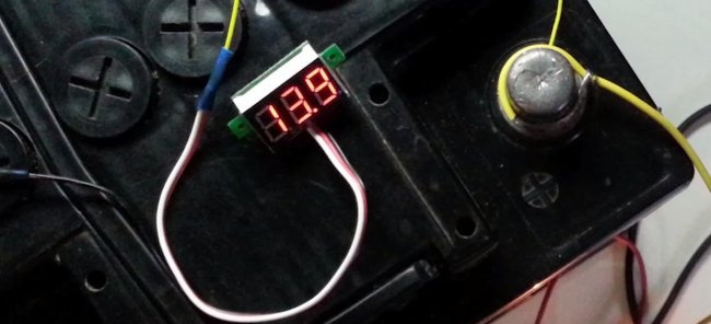 How to charge a car battery with a laptop power supply