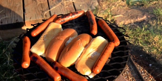 BBQ-grill gemaakt van autovelgen