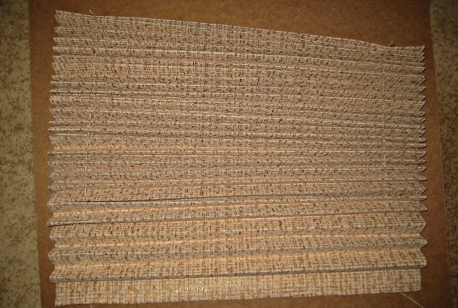 Cómo hacer persianas con papel tapiz.