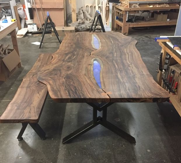 Solid bord og benk