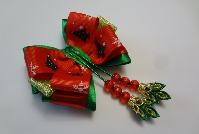 Christmas kanzashi bows