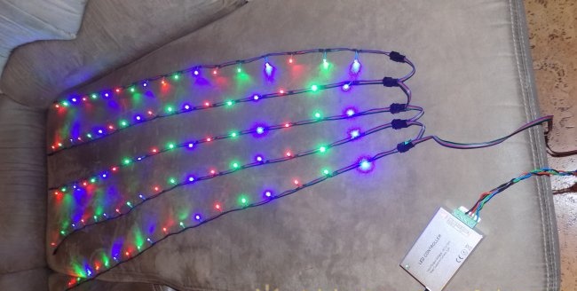 Volumetrická LED girlanda na vianočný stromček