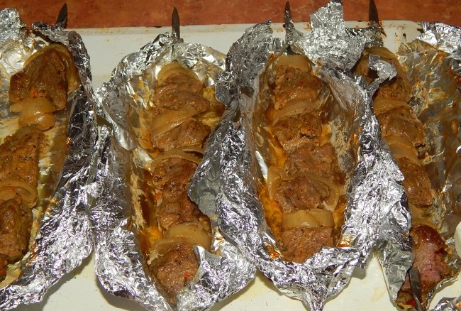Shish kebab trong lò nướng