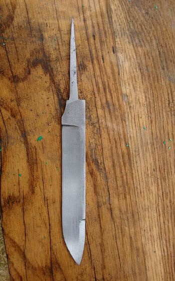 Isang simpleng file knife