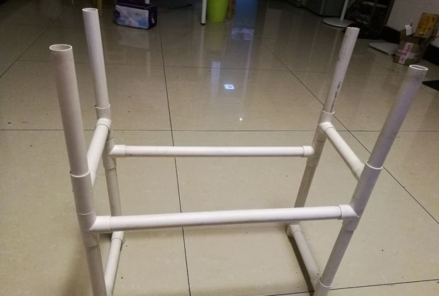 Soporte de flores de tubo de PVC