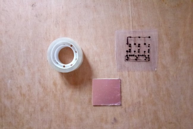 Ένας απλός τρόπος για να φτιάξετε πλακέτες τυπωμένων κυκλωμάτων χωρίς LUT