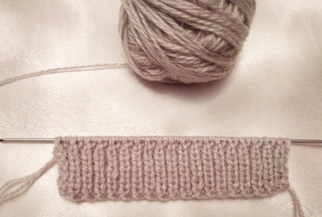 Comment tricoter des mitaines avec un motif hibou