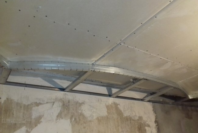 Plafond en plaques de plâtre bricolage