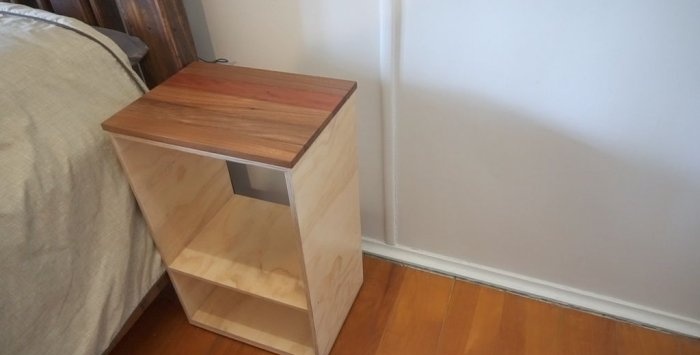 Table de chevet sans fil pour recharger les gadgets