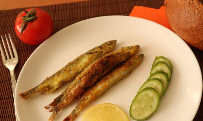 Com preparar ràpidament un aperitiu de peix de capellà barat i saborós