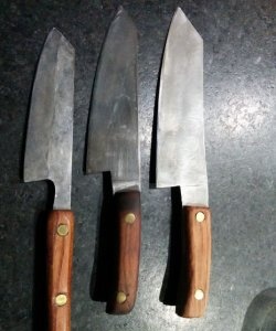 Noże kuchenne wysokiej jakości, wykonane samodzielnie