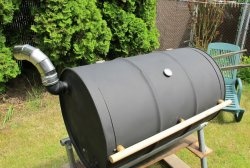 How to make a barbecue grill from a barrel