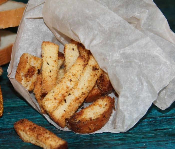 Bánh quy từ ổ bánh mì trong 15 phút