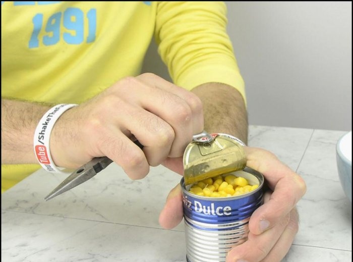 Scie cloche à partir d'une boîte de conserve