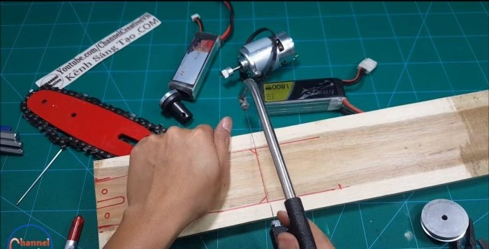 Cómo hacer una sierra móvil con tus propias manos.