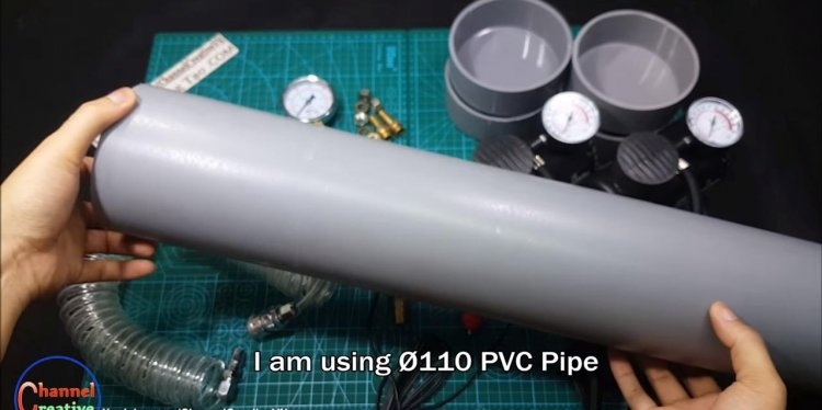 PVC-buiscompressor