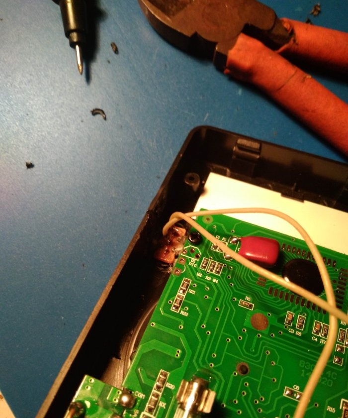 Converting a multimeter to li-ion with charging