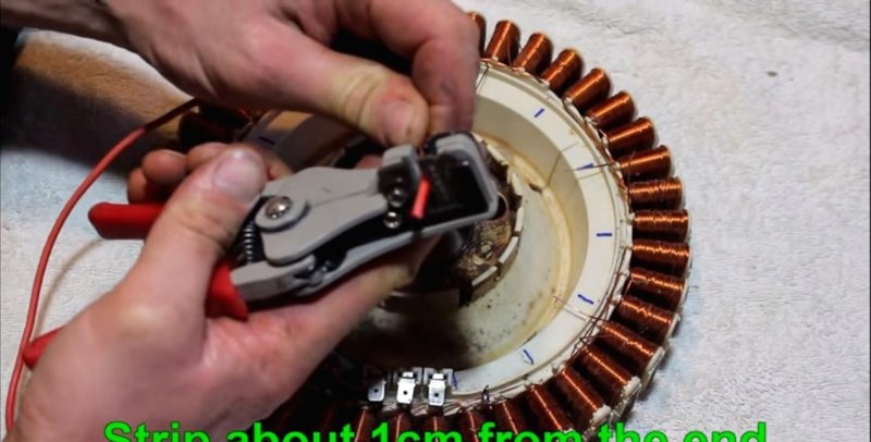 Electric generator - conversion of a washing machine engine