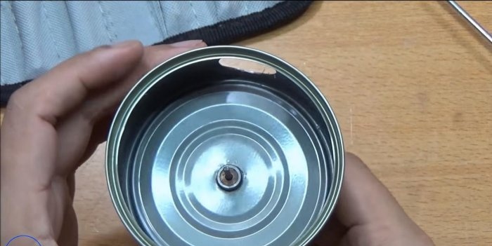Tin can blower