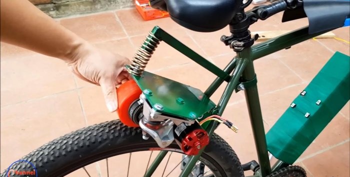 Електрически велосипед на базата на безчетков двигател