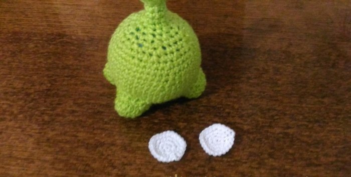 Pequeño goloso Om Nom crochet