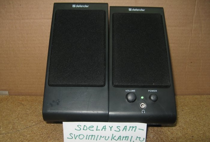 Mga portable na speaker ng telepono