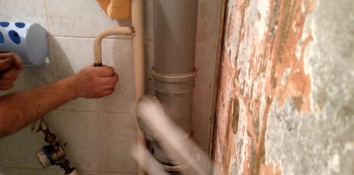Cum se schimbă un robinet de presiune