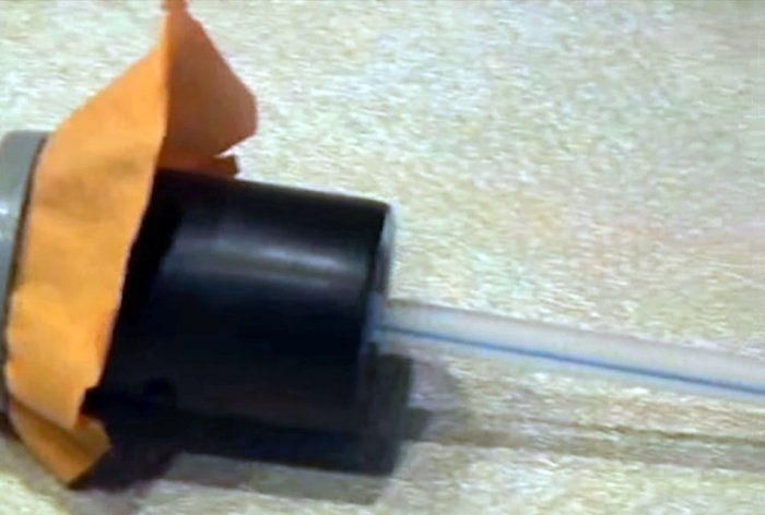 Ваздушна цев вентилатора направљена од водоводне арматуре