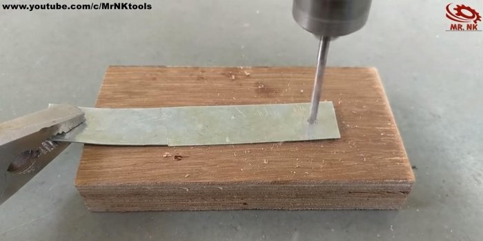 Jak vyrobit šroubovák ze starých dílů